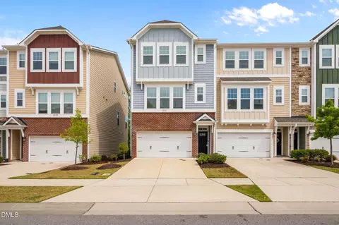 Exterior - 1039 Commack Dr, Durham, NC 27703 photo 10 of 18