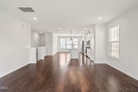 Living - 1039 Commack Dr, Durham, NC 27703 photo 1 of 6