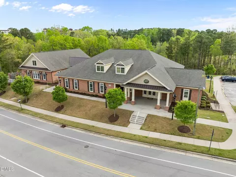 View/Area - 1039 Commack Dr, Durham, NC 27703 photo 7 of 12