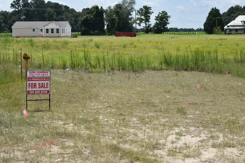 1212 Wagstaff Rd, Fuquay Varina, NC 27526