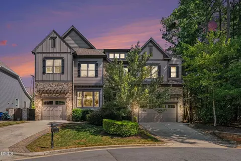 2504 Shadow Hills Ct, Raleigh, NC 27612