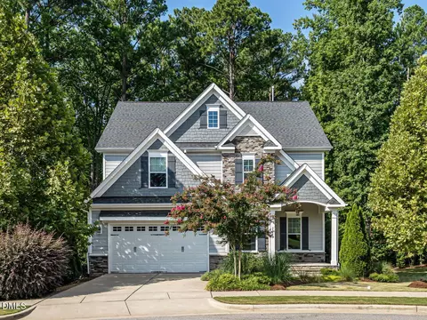 2117 Bee Cave Ct, Apex, NC 27539