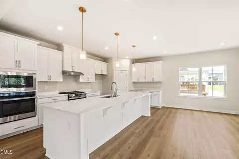 Kitchen - 857 Walker Ridge Way, Willow Spring, NC 27592 photo 2 of 5