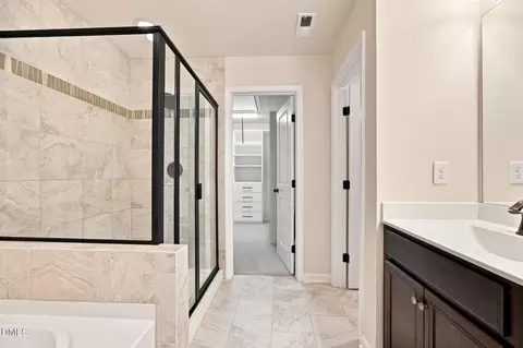 Entry Way - 1306 Southpoint Trl, Durham, NC 27713 photo 2 of 2