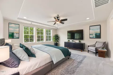 Bedroom - 1306 Southpoint Trl, Durham, NC 27713 photo 2 of 5