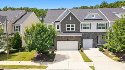 Exterior - 1306 Southpoint Trl, Durham, NC 27713 photo 2 of 10