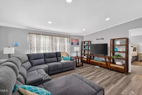 Living - 101 Ander Ln, Willow Spring, NC 27592 photo 2 of 3