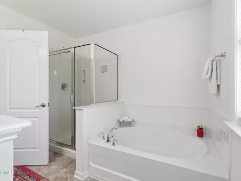 Bath - 2472 Everstone Rd, Wake Forest, NC 27587 photo 2 of 3