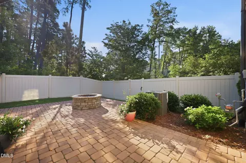 Exterior - 1004 Saffron Loop, Durham, NC 27713 photo 4 of 5