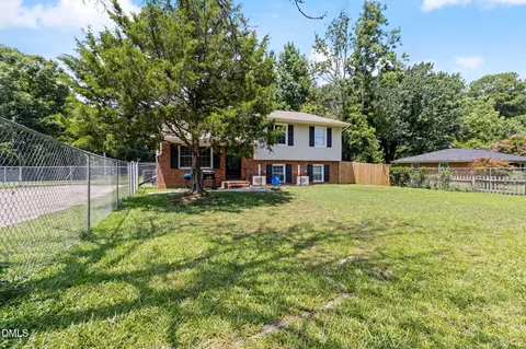 Exterior - 3761 Wakefield Ln, Garner, NC 27529 photo 6 of 7
