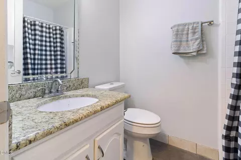 Bath - 3761 Wakefield Ln, Garner, NC 27529 photo 3 of 7