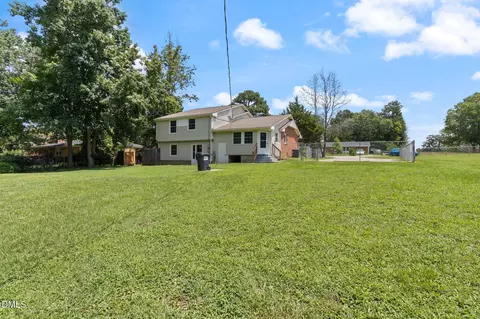 Exterior - 3761 Wakefield Ln, Garner, NC 27529 photo 4 of 7