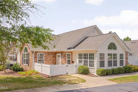 1169 Blue Bird Ln, Wake Forest, NC 27587