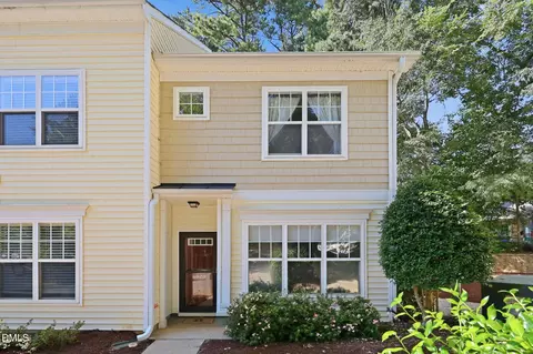 523 Elm Ave, Wake Forest, NC 27587
