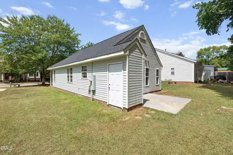 Exterior - 210 Highgate Cir, Wake Forest, NC 27587 photo 2 of 4