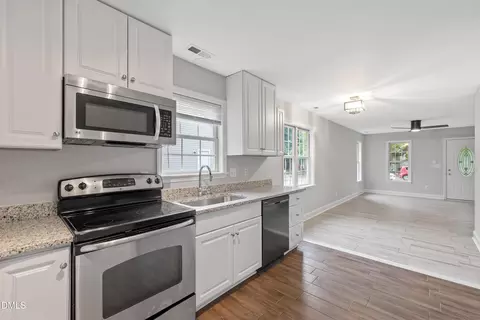 Kitchen - 210 Highgate Cir, Wake Forest, NC 27587 photo 4 of 5
