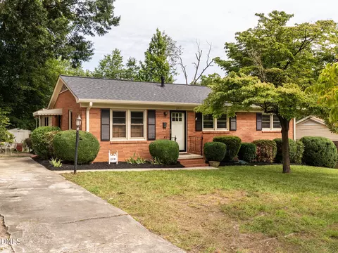 2231 Lacy St, Burlington, NC 27215