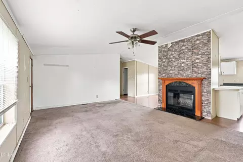 4979 Nc-96, Four Oaks, NC 27524