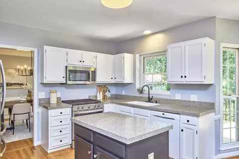 Kitchen - 4000 Kettering Dr, Durham, NC 27713 photo 2 of 3