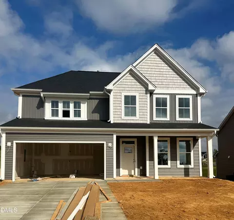 2820 Mayfield Dr, Graham, NC 27253