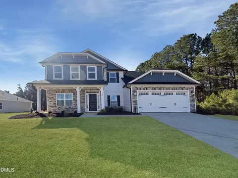 213 River Chapel Dr, Fuquay Varina, NC 27526