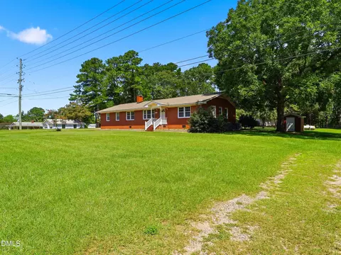 8701 8705 White Oak Rd, Garner, NC 27529