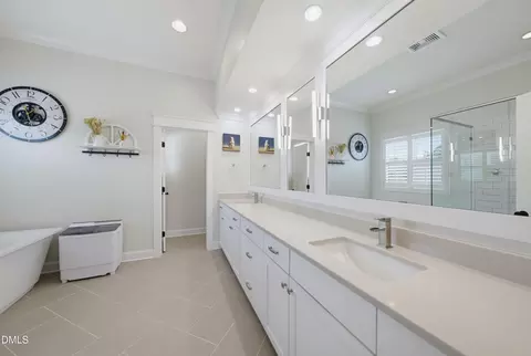 Bath - 105 Sam Ct, Wake Forest, NC 27587 photo 5 of 8