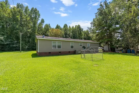 Exterior - 2 Riverview Rd, Erwin, NC 28339 photo 3 of 8