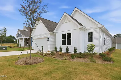 212 Speyburn St, Sanford, NC 27330