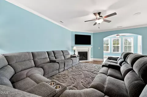 Living - 2917 Thurman Dairy Lp, Wake Forest, NC 27587 photo 1 of 2