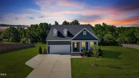 217 Salem Village Dr, Fuquay Varina, NC 27526
