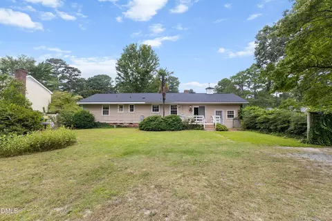 Exterior - 1101 S Walnut Dr, Smithfield, NC 27577 photo 7 of 15