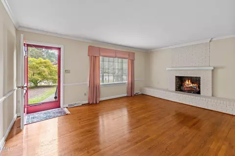 Living - 1101 S Walnut Dr, Smithfield, NC 27577 photo 1 of 4