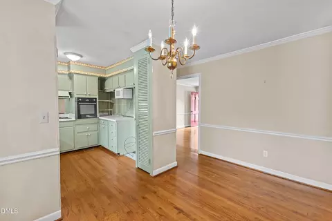 Dining - 1101 S Walnut Dr, Smithfield, NC 27577 photo 3 of 3