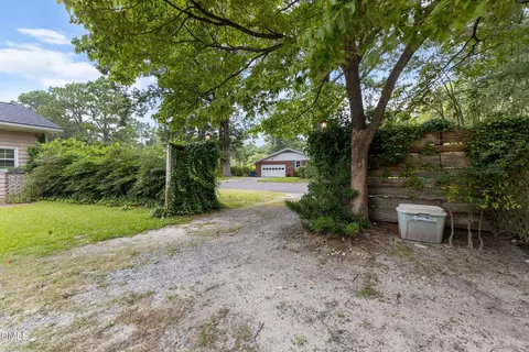 Exterior - 1101 S Walnut Dr, Smithfield, NC 27577 photo 12 of 15
