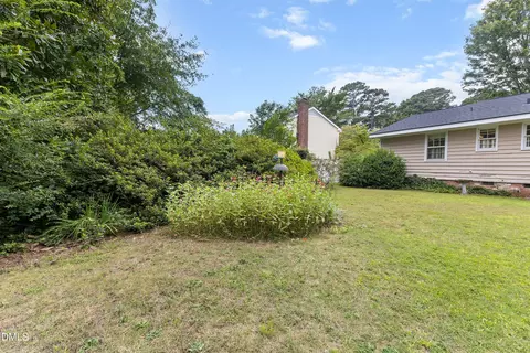 Exterior - 1101 S Walnut Dr, Smithfield, NC 27577 photo 10 of 15