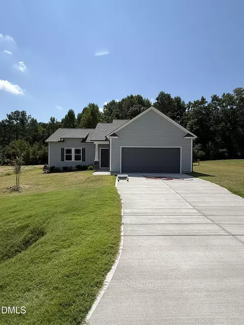 176 Shiloh Dr, Lillington, NC 27546