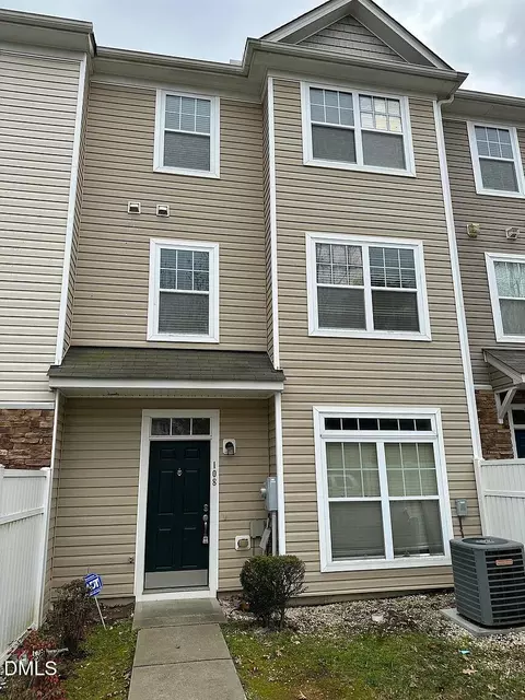 341 Gilman Ln #108, Raleigh, NC 27610