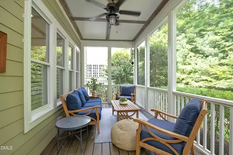 Exterior - 121 Ruskin Dr, Chapel Hill, NC 27516 photo 2 of 10