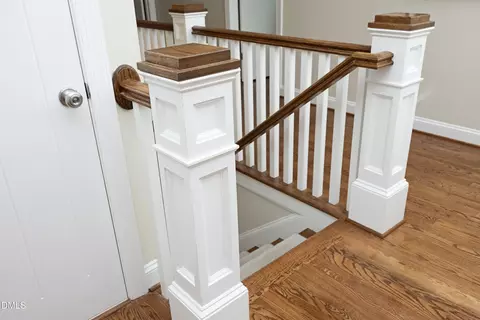 Entry Way - 121 Ruskin Dr, Chapel Hill, NC 27516 photo 7 of 7