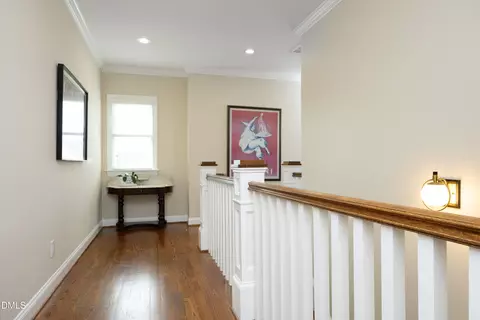 Entry Way - 121 Ruskin Dr, Chapel Hill, NC 27516 photo 4 of 7