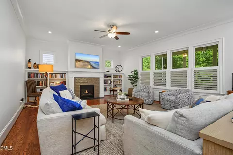 Living - 121 Ruskin Dr, Chapel Hill, NC 27516 photo 1 of 4