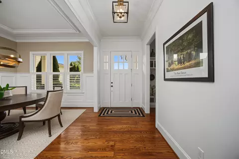 Entry Way - 121 Ruskin Dr, Chapel Hill, NC 27516 photo 5 of 7