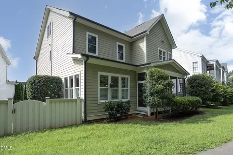 Exterior - 121 Ruskin Dr, Chapel Hill, NC 27516 photo 5 of 10