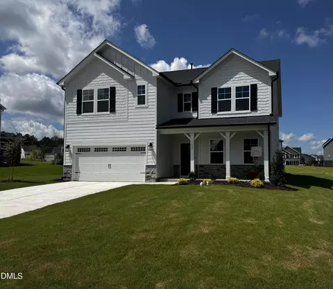 104 Hiddenite Pl, Holly Springs, NC 27540