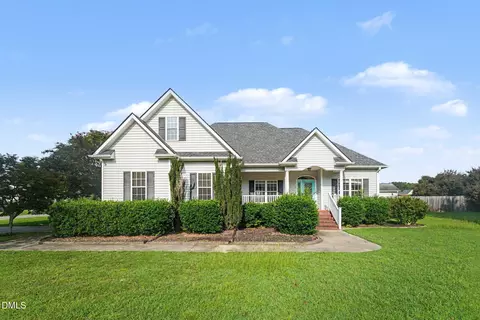 211 Prior Ln, Pikeville, NC 27863