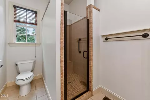 Bath - 5321 Serather Ct, Garner, NC 27529 photo 3 of 13