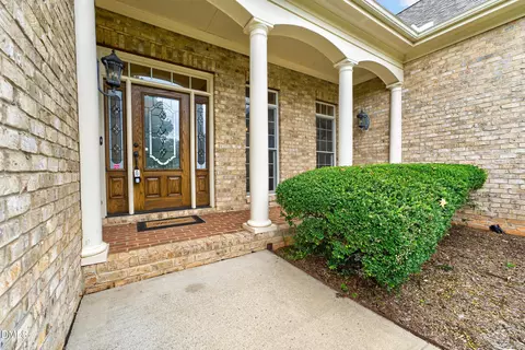 Exterior - 5321 Serather Ct, Garner, NC 27529 photo 4 of 10