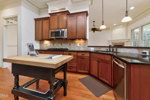 Kitchen - 5321 Serather Ct, Garner, NC 27529 photo 7 of 7