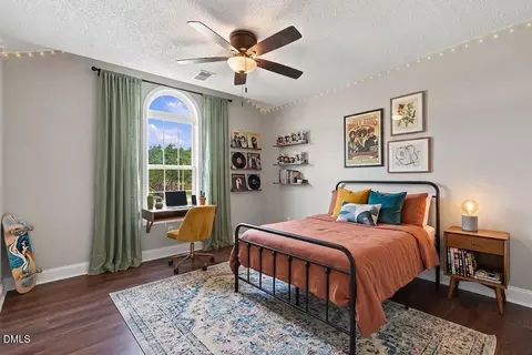 Bedroom - 390 Comanche Dr, Erwin, NC 28339 photo 3 of 4